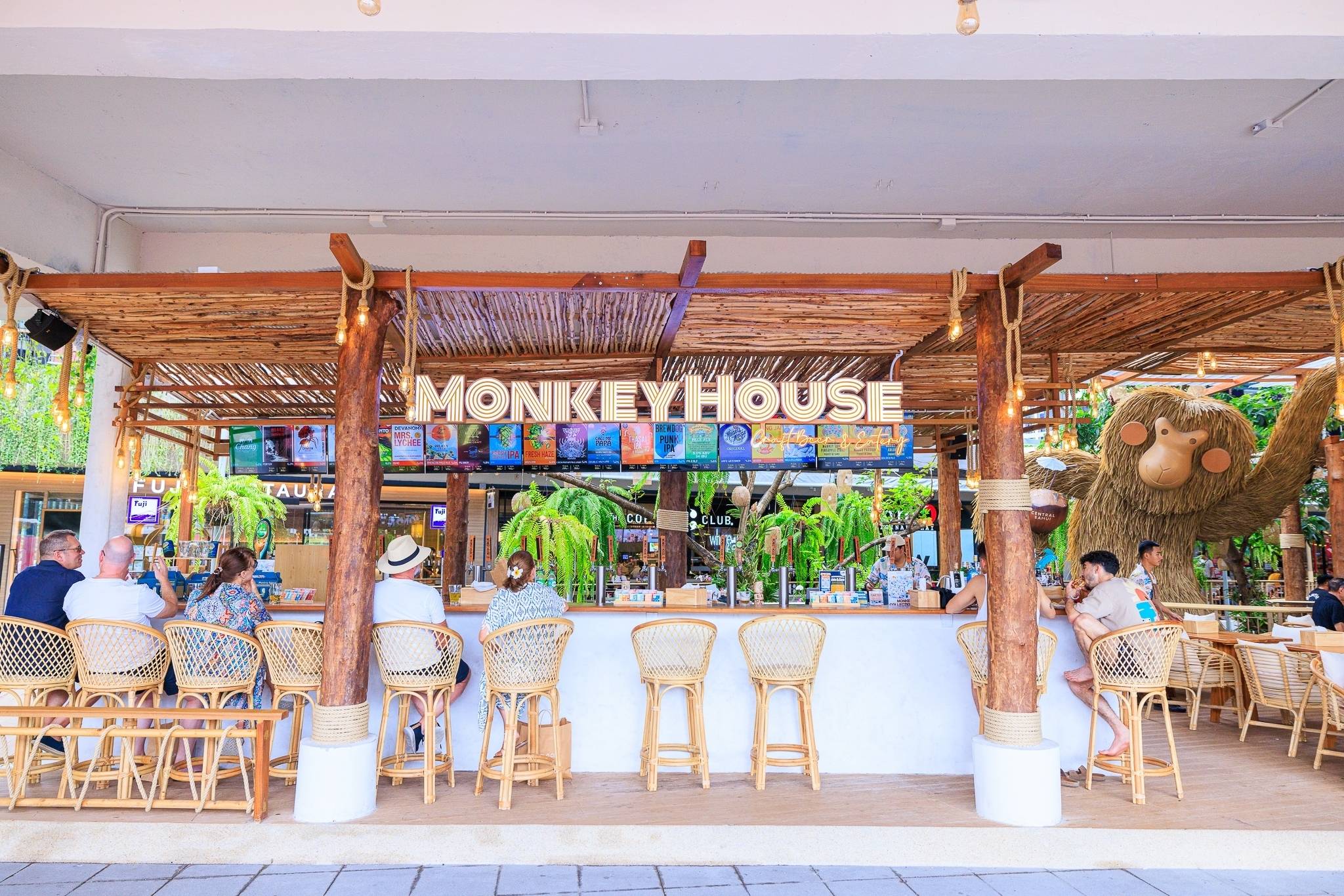 MONKEY HOUSE 1